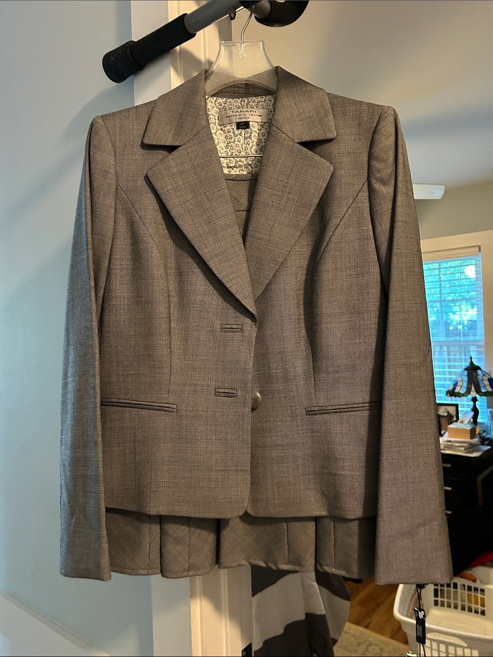 Tahari Gray Women's Tailored Blazer